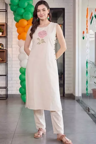 women floral embroidered regular thread work kurta with trousers