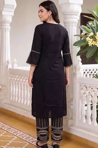 women floral printed regular cotton kurta with palazzos