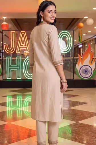 women ethnic motifs embroidered regular thread work liva kurta with trousers