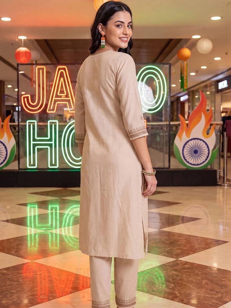 women ethnic motifs embroidered regular thread work liva kurta with trousers