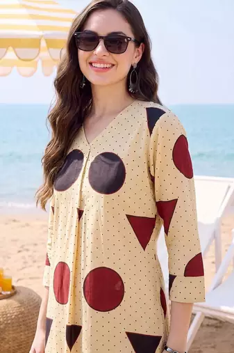 women printed regular cotton kurta with trousers