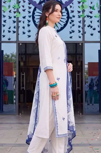 women ethnic regular thread work cotton kurta with trousers & with dupatta