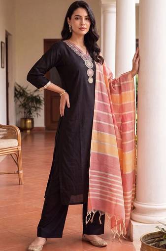 women ethnic motifs embroidered regular thread work kurta with palazzos & with dupatta