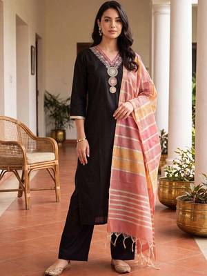 women ethnic motifs embroidered regular thread work kurta with palazzos & with dupatta 6