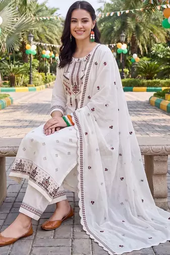 women ethnic motifs embroidered regular thread work cotton kurta with trousers & with dupatta