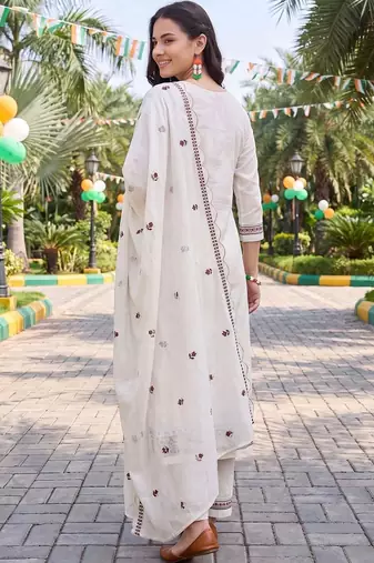 women ethnic motifs embroidered regular thread work cotton kurta with trousers & with dupatta