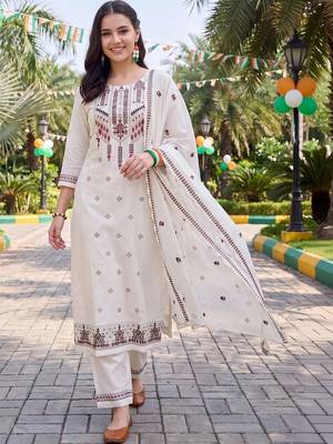 women ethnic motifs embroidered regular thread work cotton kurta with trousers & with dupatta 6
