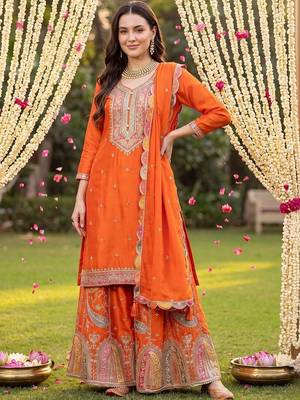 women ethnic motifs embroidered regular thread work kurta with sharara & with dupatta 2