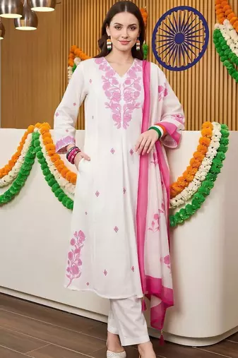 women floral embroidered regular thread work kurta with trousers & with dupatta
