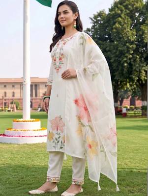 women floral embroidered regular thread work kurta with trousers & with dupatta 1