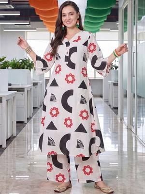 women printed regular cotton kurta with palazzos 1