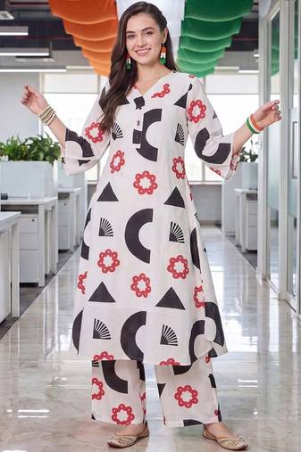 women printed regular cotton kurta with palazzos