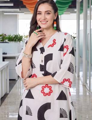 women printed regular cotton kurta with palazzos 2