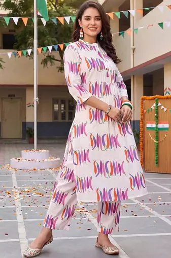 women printed regular cotton kurta with trousers