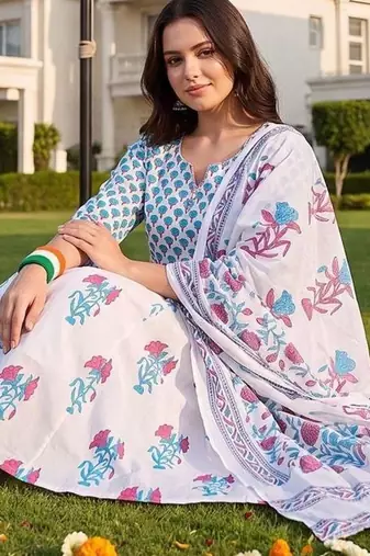 women floral printed empire cotton kurta with palazzos & with dupatta