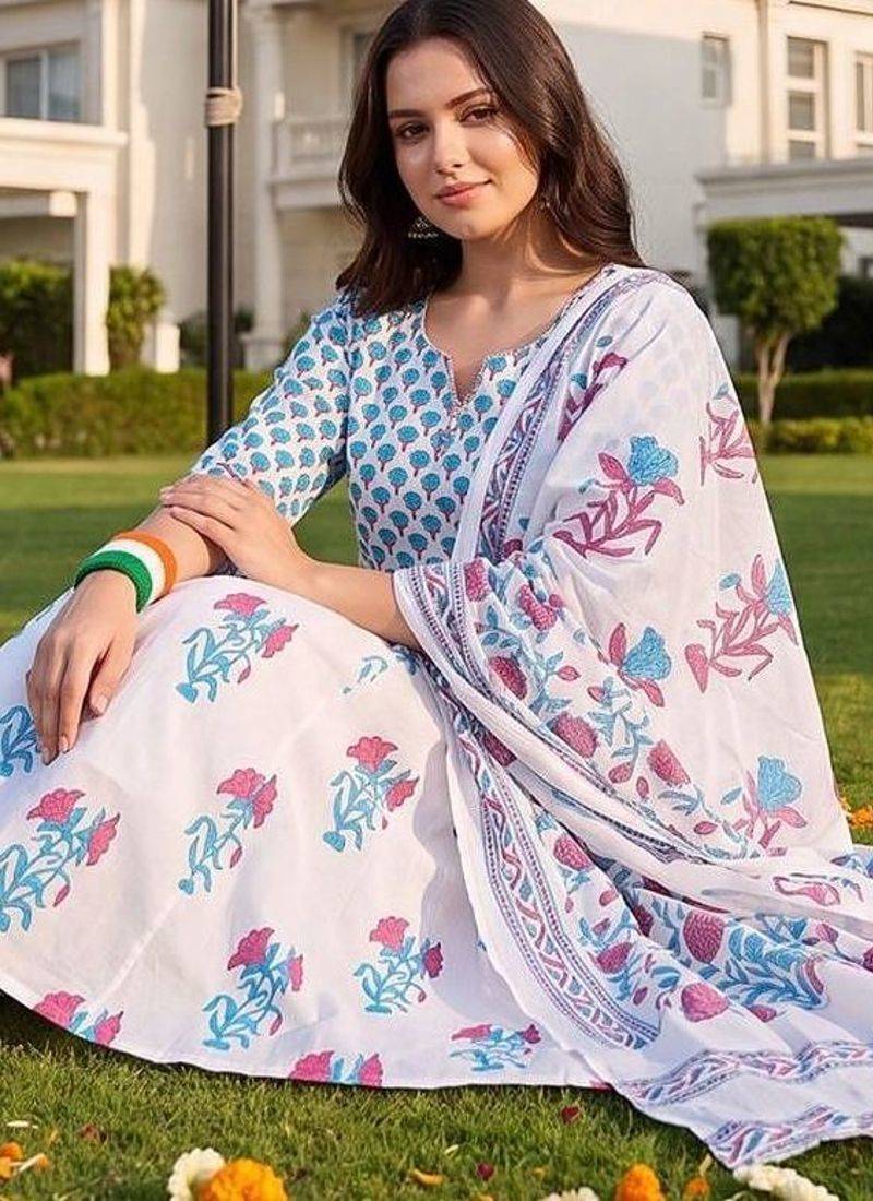 women floral printed empire cotton kurta with palazzos & with dupatta