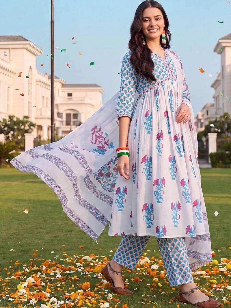 women floral printed empire cotton kurta with palazzos & with dupatta
