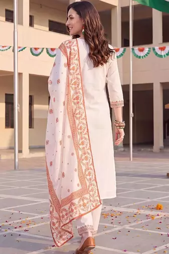 women ethnic motifs embroidered regular thread work cotton kurta with trousers & with dupatta