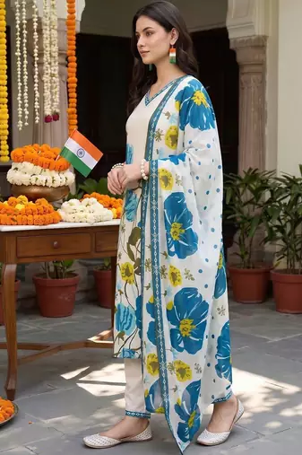 women floral printed regular cotton kurta with trousers & with dupatta