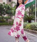 women floral printed regular kurta with trousers
