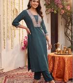 women ethnic motifs embroidered regular thread work kurta with trousers