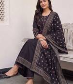 women ethnic motifs embroidered regular thread work cotton kurta with trousers & with dupatta