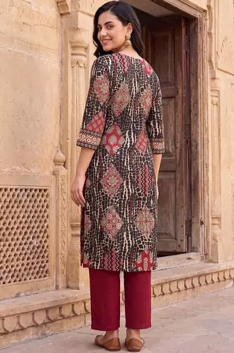 women ethnic motifs printed regular cotton kurta with trousers