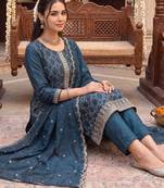 women ethnic motifs embroidered regular thread work kurta with trousers & with dupatta