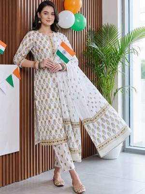 women ethnic motifs printed regular cotton kurta with trousers & with dupatta 1