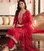 women ethnic motifs embroidered regular thread work kurta with trousers & with dupatta