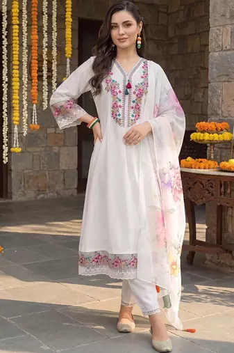 women floral embroidered regular thread work kurta with trousers & with dupatta