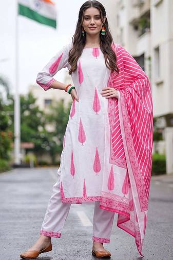 women ethnic motifs printed regular cotton kurta with trousers & with dupatta