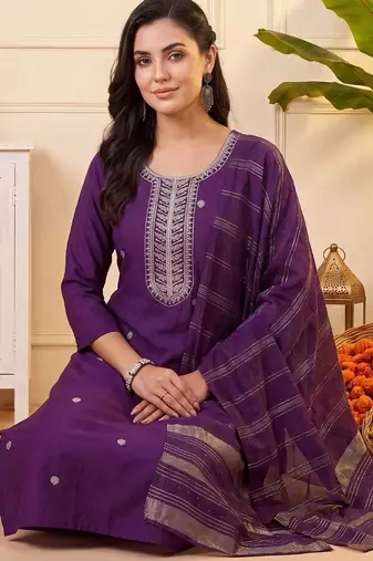 women ethnic regular thread work kurta with trousers & with dupatta