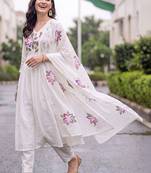women floral printed empire cotton kurta with trousers & with dupatta