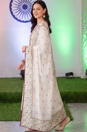 women ethnic motifs embroidered regular thread work cotton kurta with trousers & with dupatta