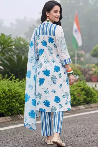 women floral printed regular cotton kurta with trousers & with dupatta