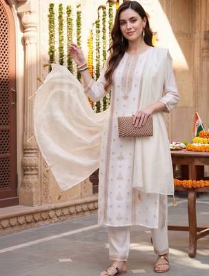 women ethnic motifs embroidered regular thread work kurta with trousers & with dupatta 1