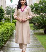 women ethnic motifs regular thread work liva kurta with trousers