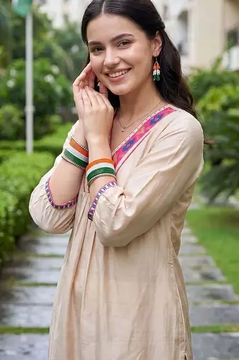 women ethnic motifs regular thread work liva kurta with trousers