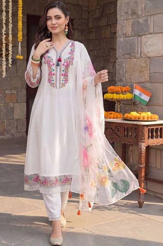 women floral embroidered regular thread work kurta with trousers & with dupatta