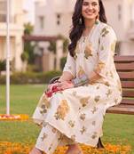 women floral printed regular cotton kurta with palazzos
