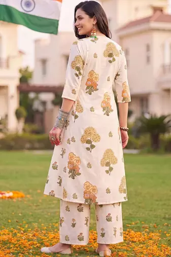 women floral printed regular cotton kurta with palazzos