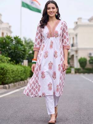 women ethnic motifs printed empire thread work cotton kurta with trousers 1