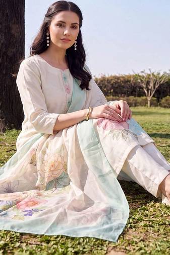 women floral embroidered regular thread work kurta with trousers & with dupatta
