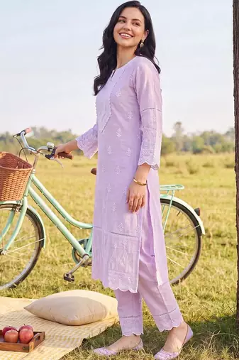 women ethnic motifs embroidered regular chikankari cotton kurta with trousers & with dupatta