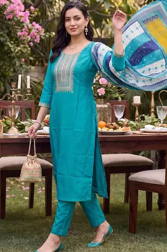 women ethnic motifs embroidered regular thread work kurta with trousers & with dupatta