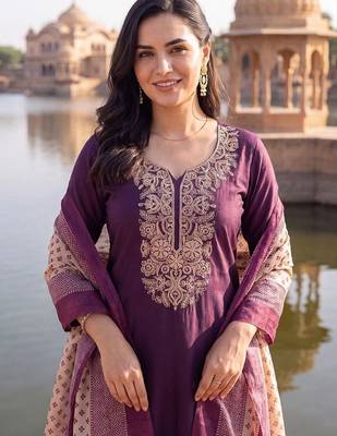 women ethnic motifs embroidered regular thread work kurta with trousers & with dupatta 2