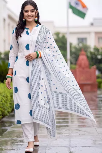women printed regular cotton kurta with trousers & with dupatta