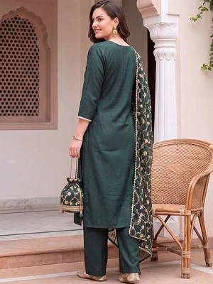 women ethnic motifs embroidered regular thread work liva kurta with trousers & with dupatta 4