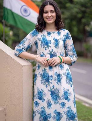 women floral printed regular cotton kurta with trousers 4
